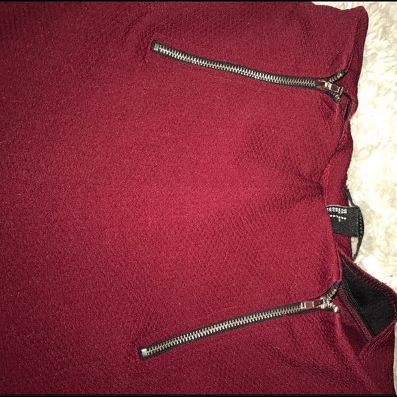 Maroon double zipper high waist pants - Picture 2 of 2